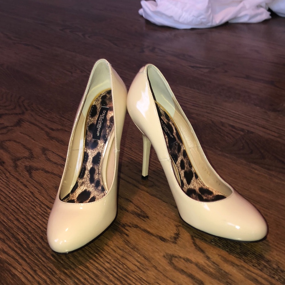 Cream designer heels never worn